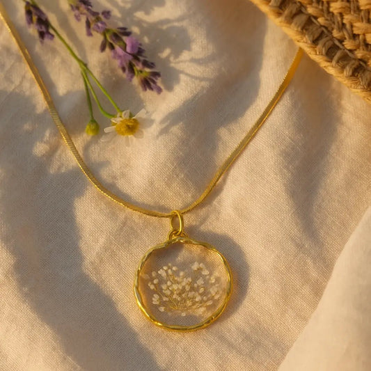 Golden Aura Resin Necklace - BR CRAFTS