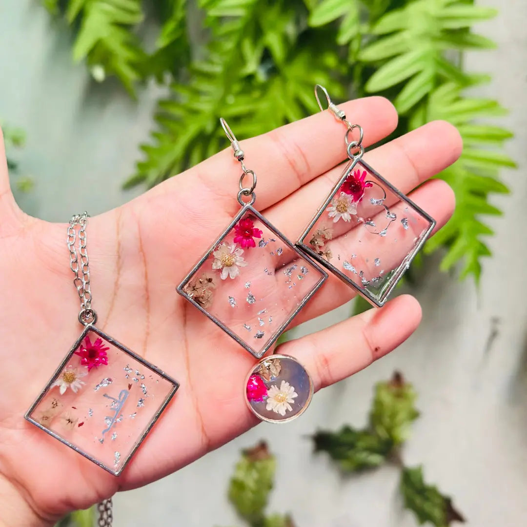 🌼 Wildflower Resin Jewelry Set
