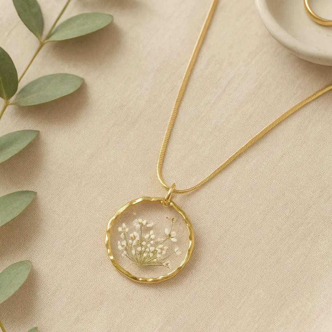 Golden Aura Resin Necklace - BR CRAFTS