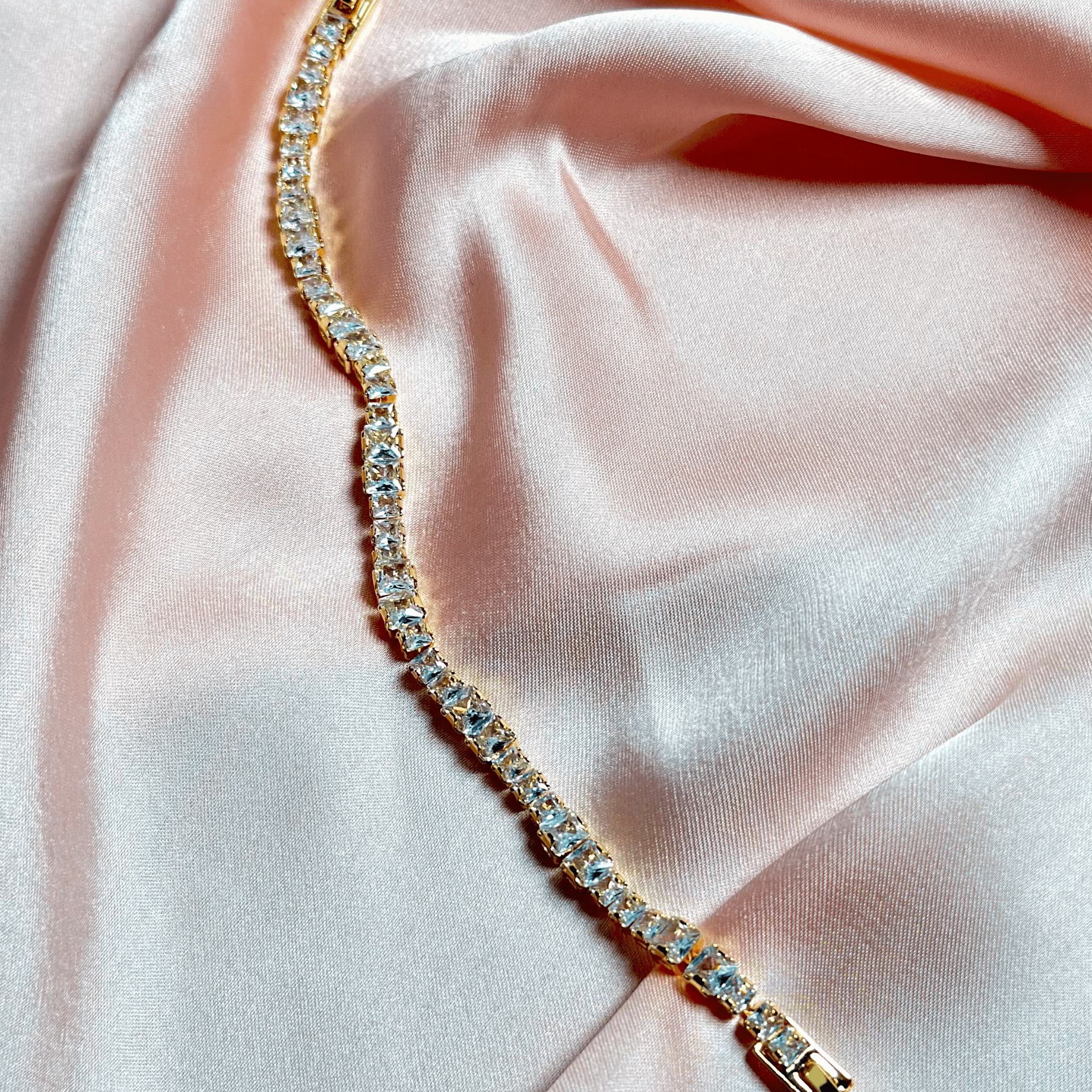 White Radiance Bracelet – Pure Elegance, Effortless Glow - BR CRAFTS