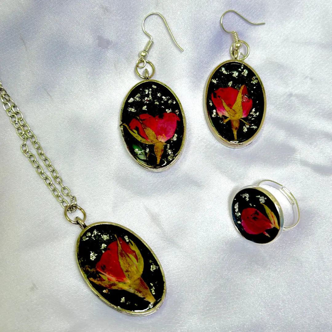 🌹 Rose Bloom Resin Jewelry Set