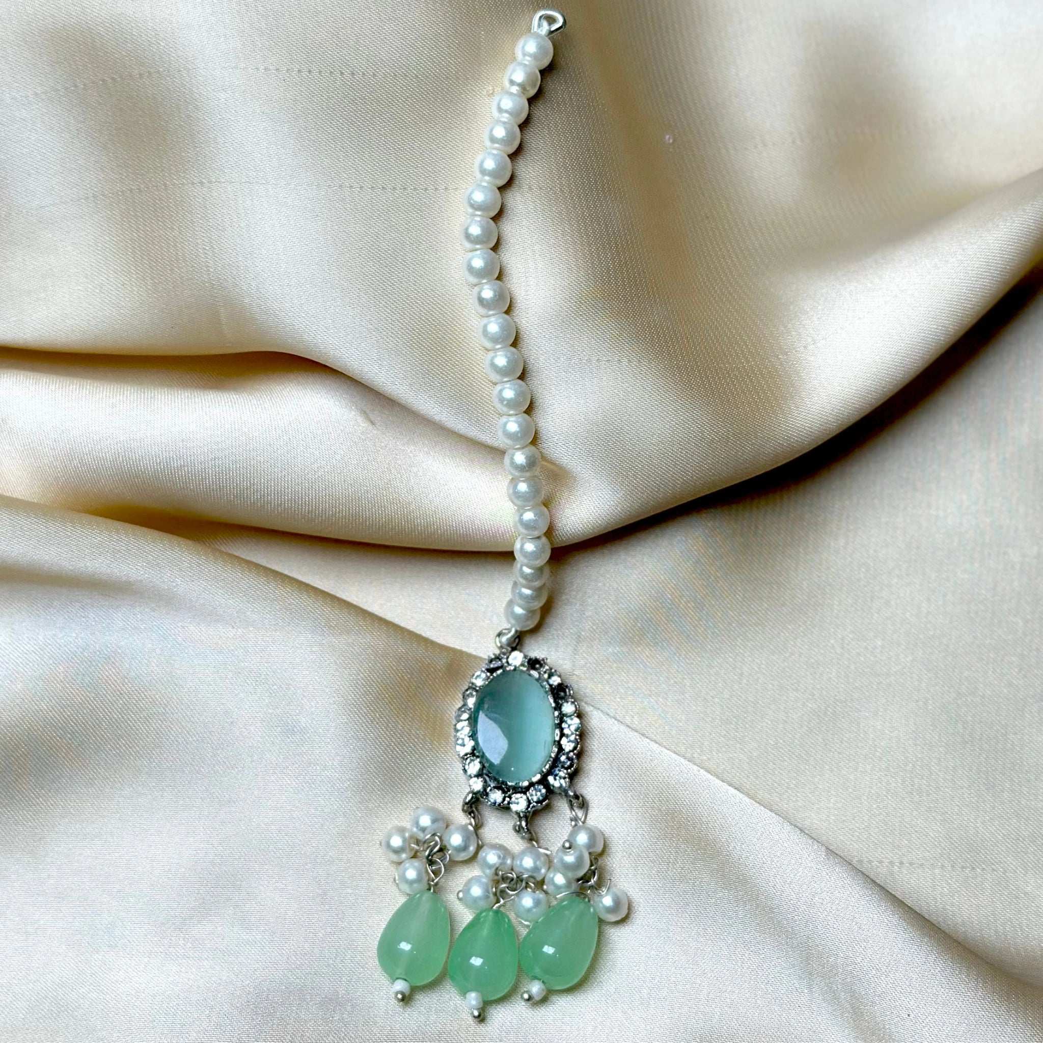 Emerald Gemstone set